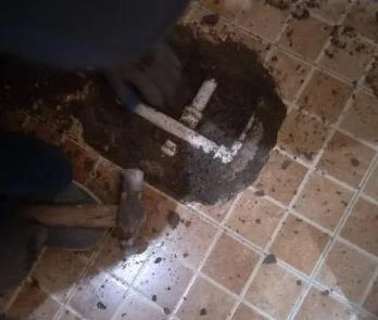 金华卫生间漏水维修公司为您分享下卫生间渗水如何处理及注意事项